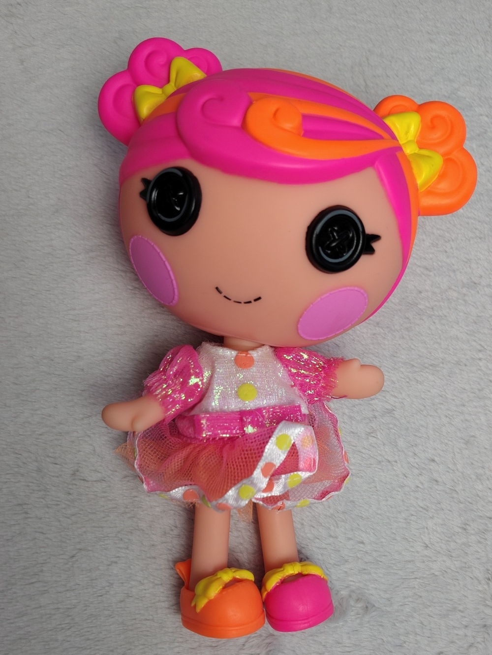MGA Entertainment Lalaloopsy Littles Lolly Candy Ribbon Doll with Dress & Shoes